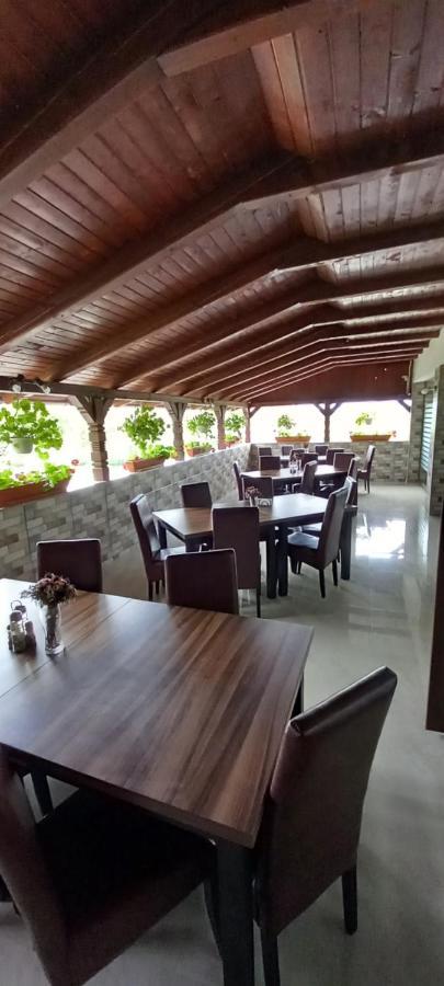 Pensiune Restaurant Alex Copalnic-Manastur Zewnętrze zdjęcie